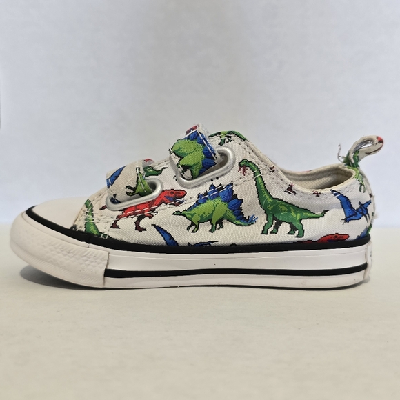 Chuck Taylor All Star Easy-On 8-Bit Dino Toddler Size 6 Gently-Used - Picture 7 of 12